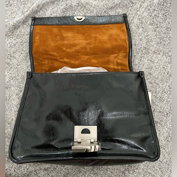 NEW SMTING WOMENS PURSE - Picture 2 of 7